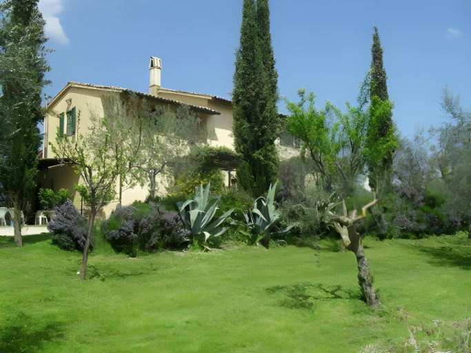 Others 5, Agriturismo La Fonte, Perugia