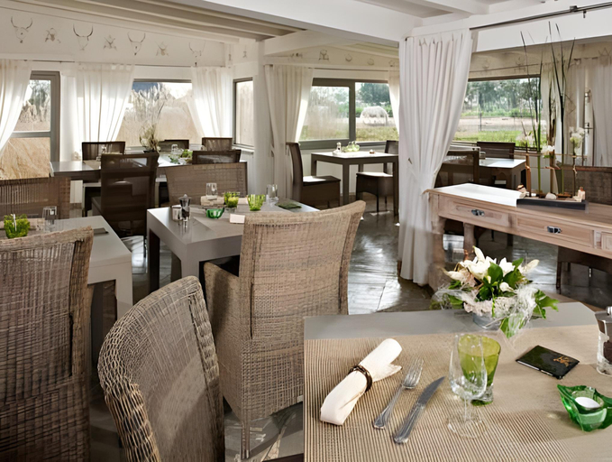 Food & Drinks 5, Hotel Restaurant Les Arnelles, Bouches-du-Rhône
