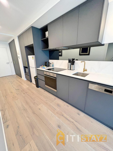 Beauty in Blue! 1bd 1bth 1crsp Apt - Great Location!, Canberra