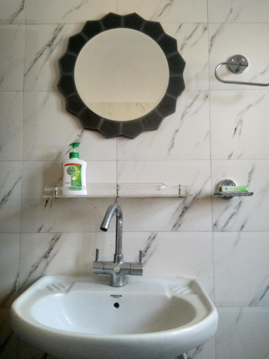 Bathroom, Hidden Leaf Bed & Breakfast, Bagmati