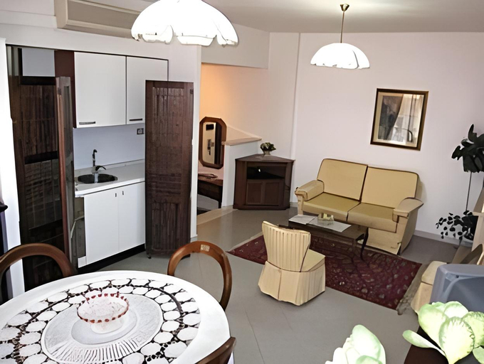 Others 5, Magralu 2 B&B, Sassari