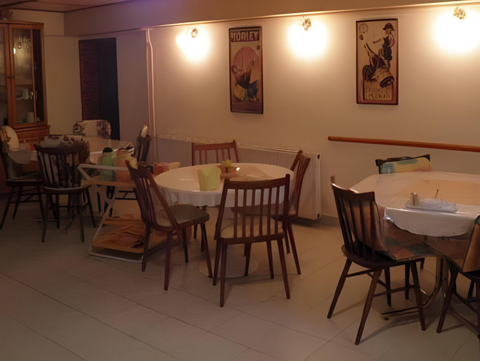 Food & Drinks 2, Szilvia Gastehaus, Csepreg