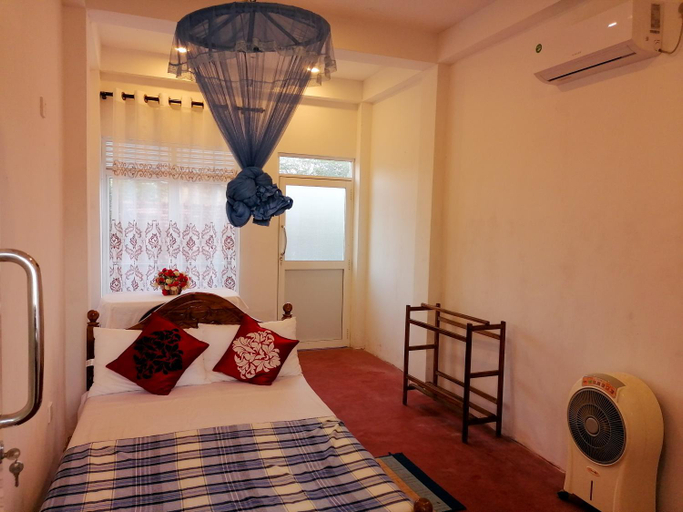 Others 5, KNT Villa, Weligama
