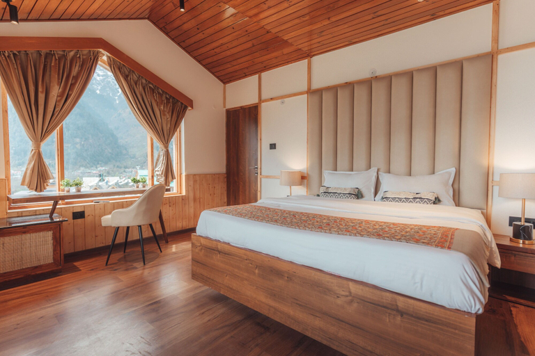 Bedroom 2, Cottage Woodland Retreat, Kullu