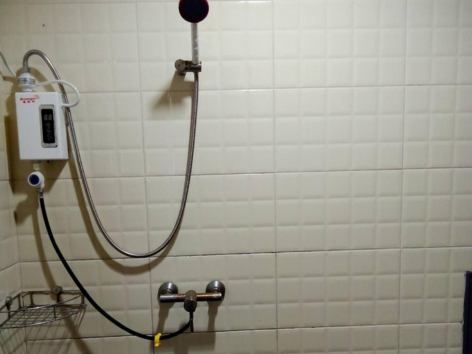 Bathroom 20