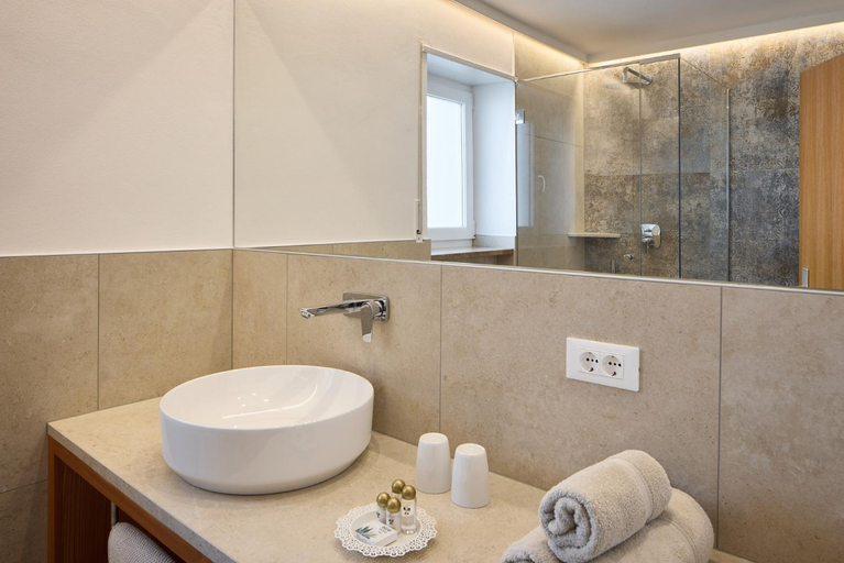 Others 5, Residence Gustav Thoeni, Bolzano