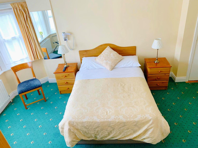Bedroom 2, Redclyffe Guesthouse