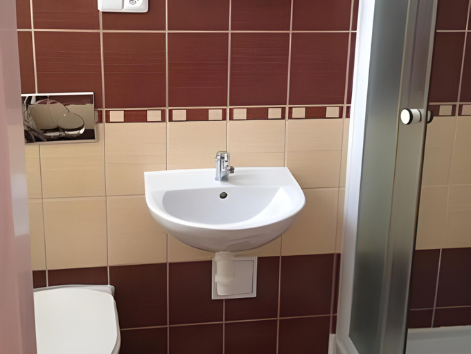 Bathroom 4, Wellness Penzion Zora Family, Poprad