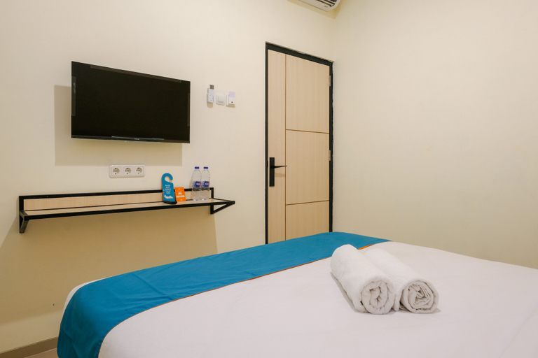 Bedroom 5, Sans Hotel Beskalan Malioboro, Yogyakarta