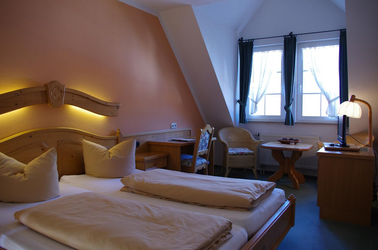 Bedroom 16