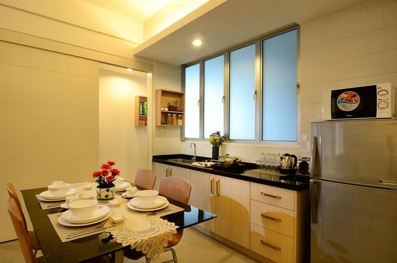 Dining Room 1