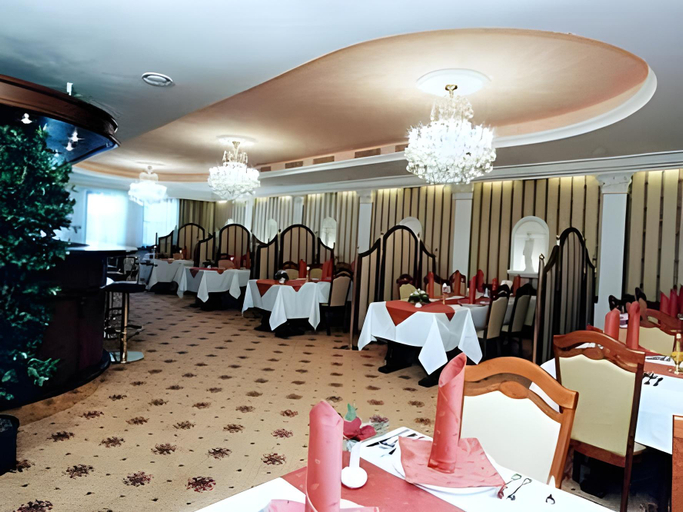 Food & Drinks 4, Parkhotel Brno, Brno