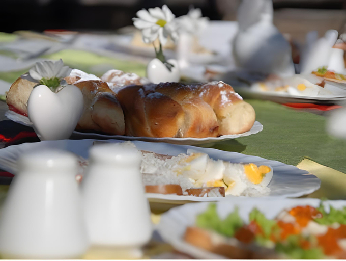 Food & Drinks 5, Stara Pravda Hotel, Nadvirnians'kyi