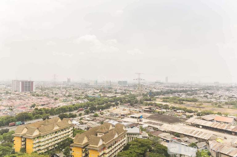 Exterior & Views 3, Comfortable 2BR Sentra Timur Residence By Travelio, East Jakarta