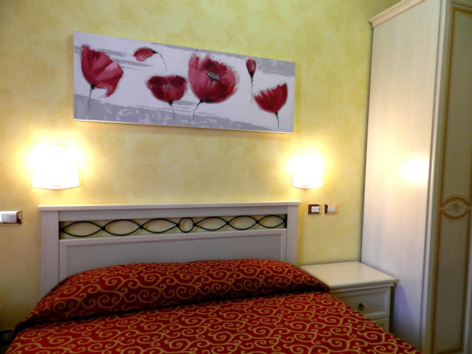 Bedroom 14