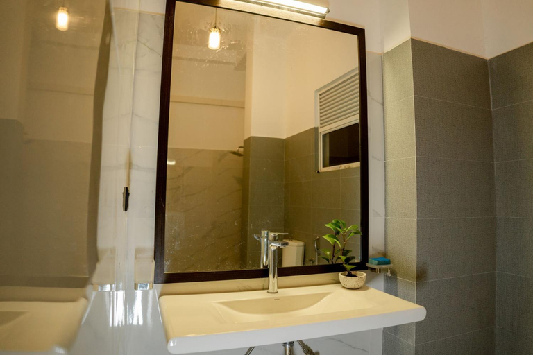 Shower 4, AGP Greeny View Resident, Imaduwa