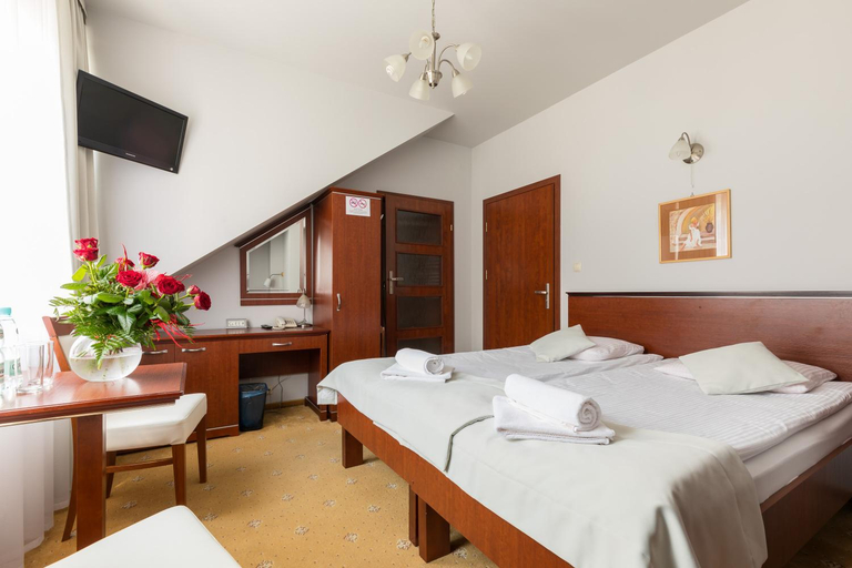 Bathroom 2, Hotel Skalite, Bielsko