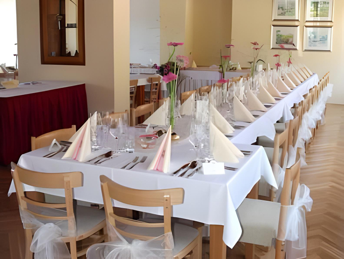 Food & Drinks 4, Hotel Rudka, Blansko