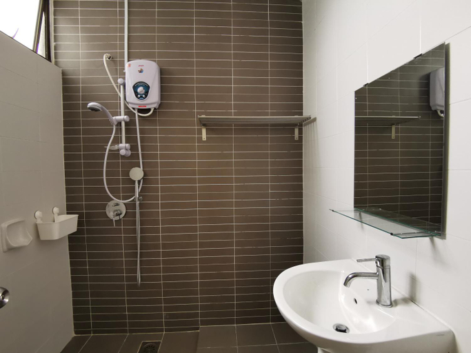 Bathroom 2, Palazio Studio Mount Austin Toppen Ikea By JYNest, Johor Bahru