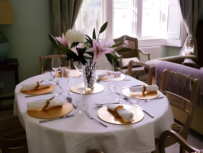 Food & Drinks 2, Number 17 Bath, Bath and North East Somerset