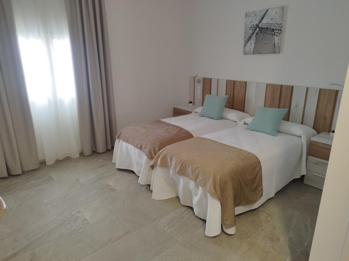 Others 4, Hotel El Duende, Toledo