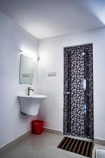 Bathroom 3, HOTEL VISWA GRAND, Kanniyakumari
