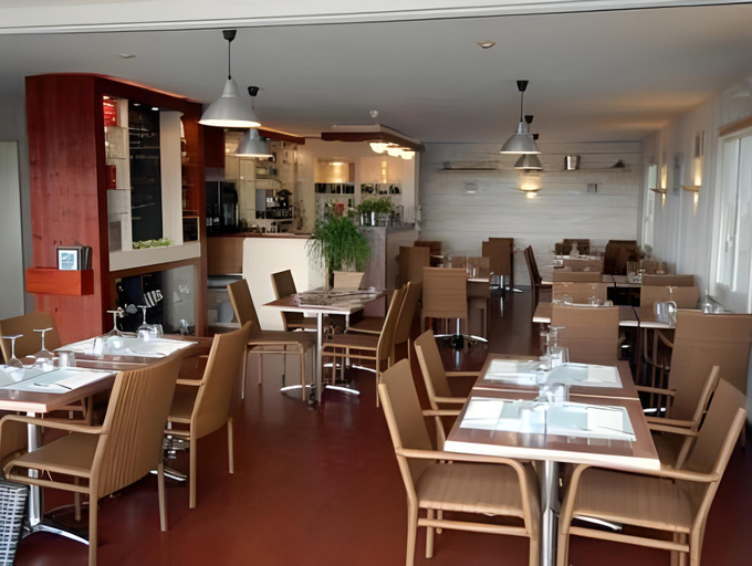 Food & Drinks 3, Hotel Restaurant Le Grand Large - Face a la plage - Ile de Re, Charente-Maritime