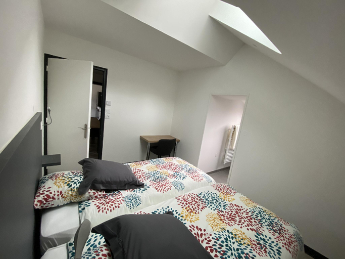 Bedroom 12