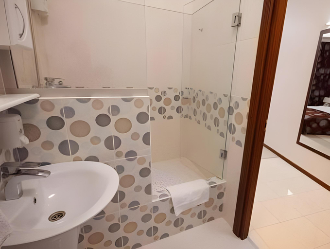 Bathroom 3, SkyTech Hotel Most City 19 floor, Dnipropetrovs'ka