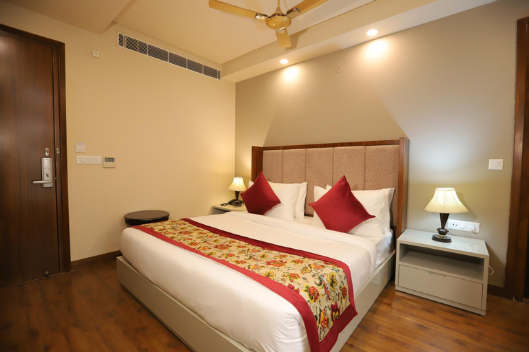 Bedroom 12