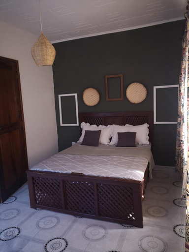 Others 5, Safari Adventures-House, Arusha