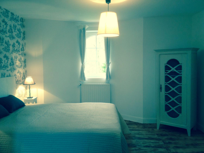 Bedroom 2, La Maison de Silly, Orne