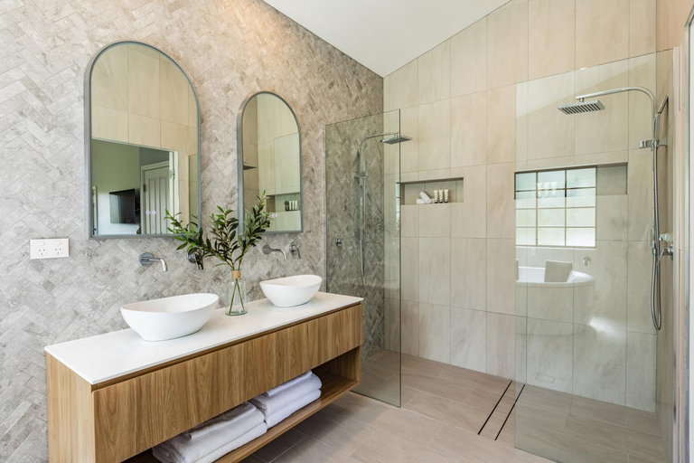 Bathroom 4