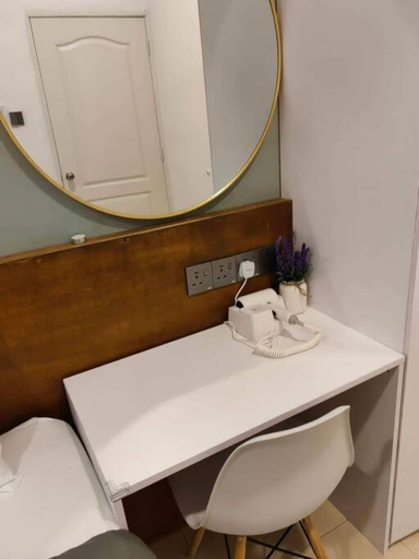 Bathroom 12