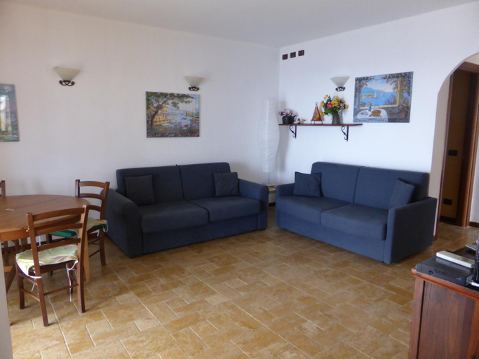 Others 4, Villa del Mare Ligure Terme & SPA Piscina a 37 gradi, Imperia