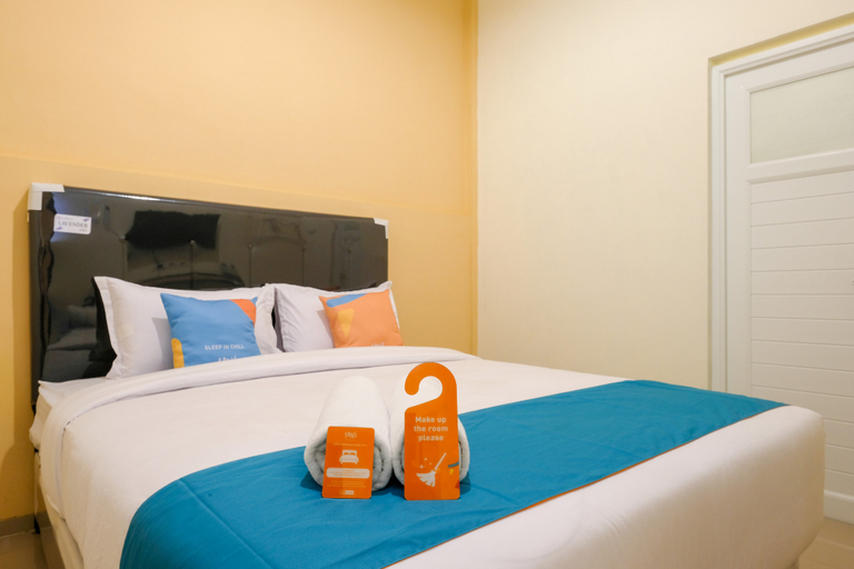 Bedroom 2, Sans Hotel Beskalan Malioboro, Yogyakarta