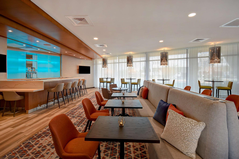 Restaurant 13