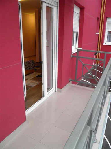 Others 4, B&B Zmajevo Gnezdo 021, Novi Sad