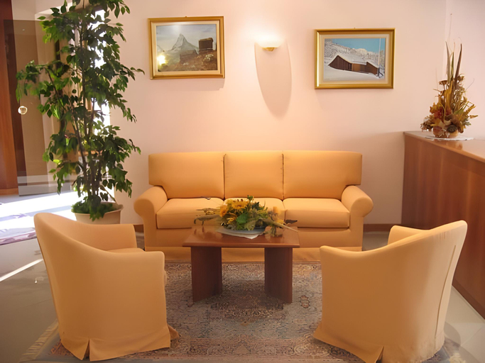 Public Area 2, La Rocca Sport & Benessere, Aosta