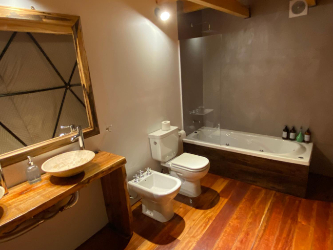 Bathroom 3, Reserva La Mision Mocona - Solo Adultos, Guaraní