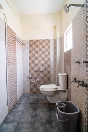Bathroom 8