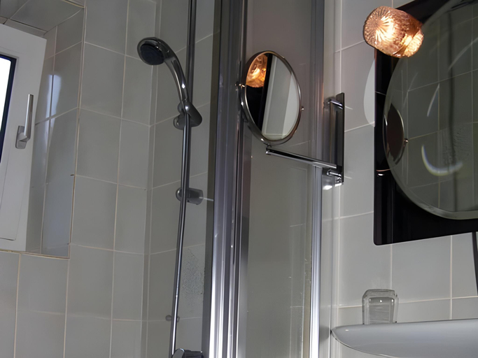 Bathroom 2, Hotel Fahrhaus Ziehl, Herzogtum Lauenburg