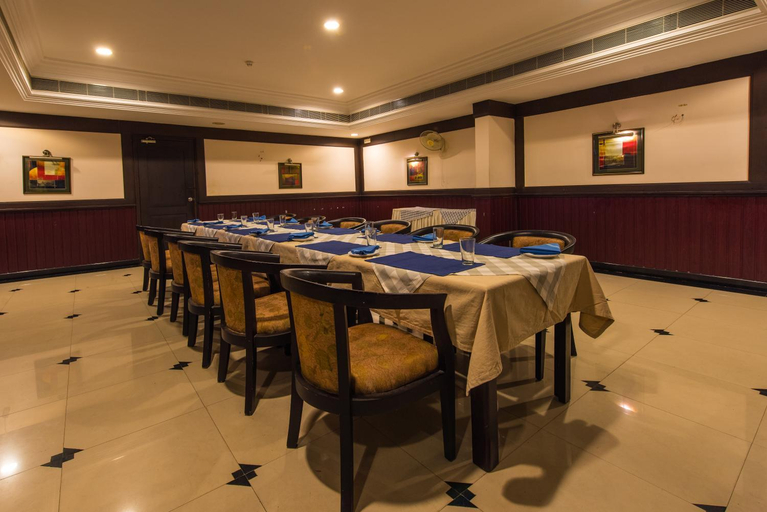 Food & Drinks, KALLADA REGENCY - Couples 21+ Only , Thrissur