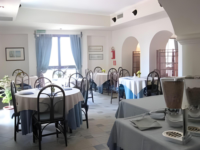 Food & Drinks 5, Hotel Gajeta, Latina