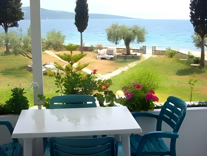 Others 3, Agni Suites, Ionian Islands