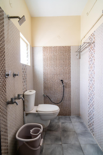 Bathroom 6