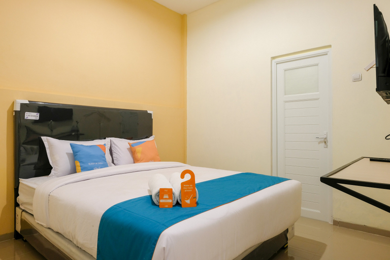 Bedroom 3, Sans Hotel Beskalan Malioboro, Yogyakarta