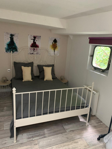 4, chambres dans peniche un air de vacances, Haute-Garonne