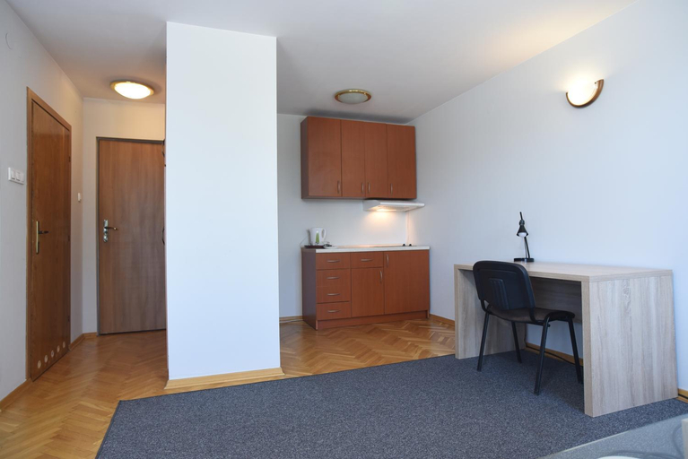 Facilities 5, Dobre Miejsce Dom Rekolekcyjny, Warsaw