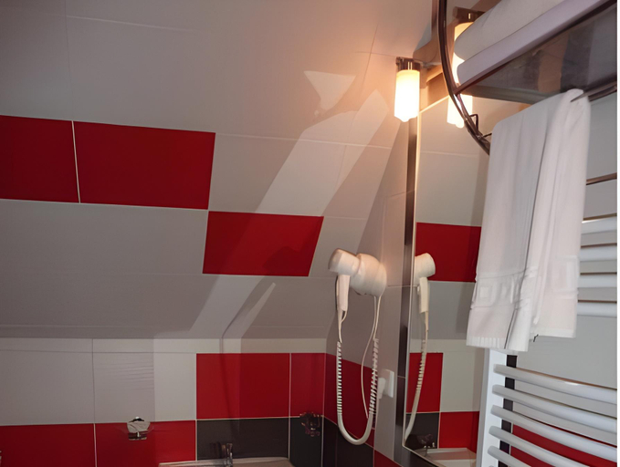 Bathroom 4, Hotel & Restaurant Na Frystatske, Karviná